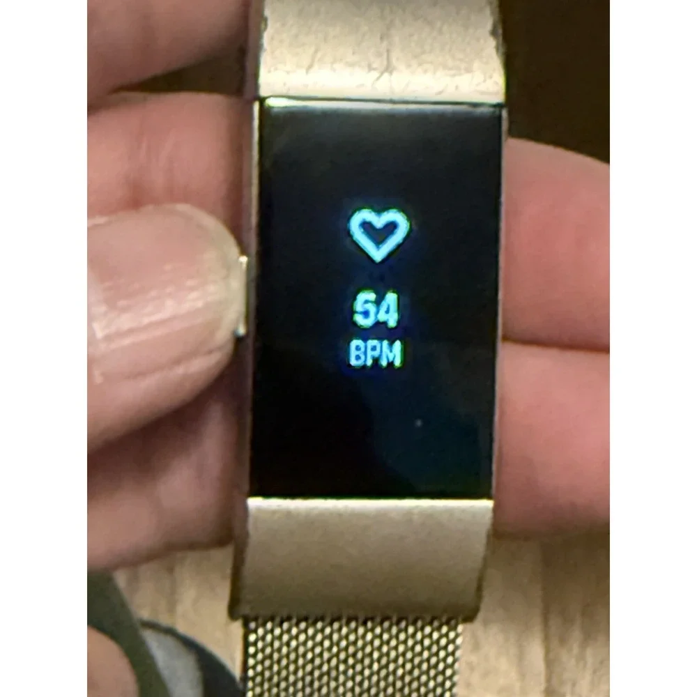 Fitbit Charge 2 Heart Rate & Fitness Black Wristband SMALL And Charger